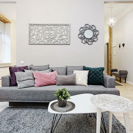 Stabu Street Residence ريغا المظهر الخارجي الصورة